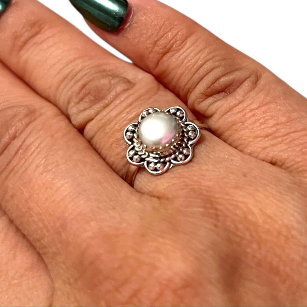 Sterling Silver Genuine Pearl Flower Ring Size 7